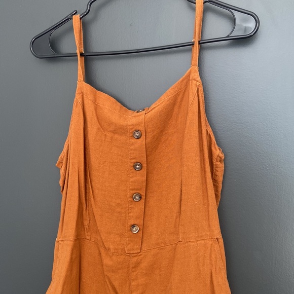 Rust colored jumpsuit - Picture 2 of 5